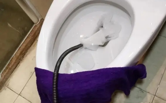 托克托马桶疏通